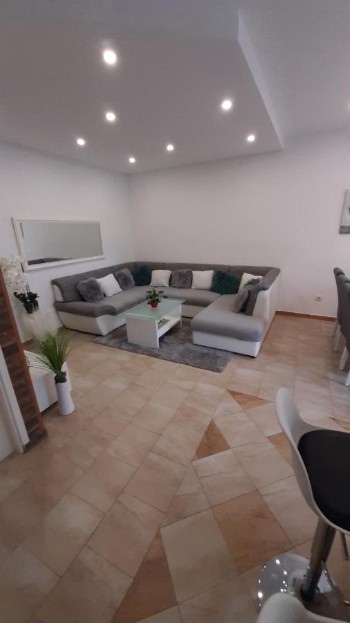Ljube Apartment Makarska